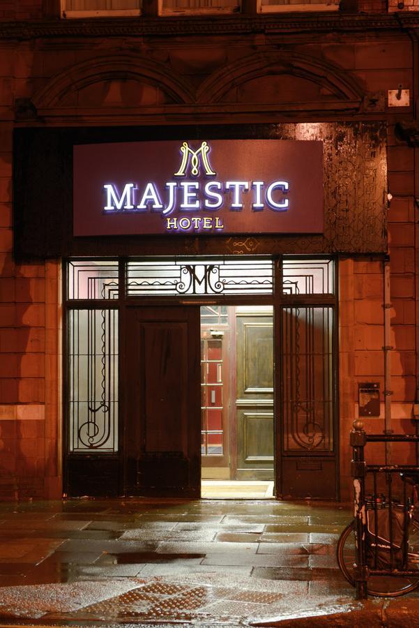 Oyo Hotel Majestic Барроу-ин-Фернесс Экстерьер фото
